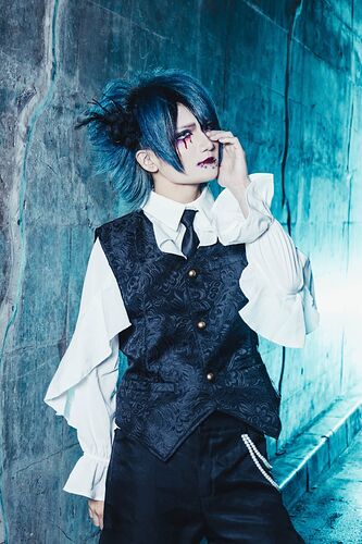 Dr. Nao