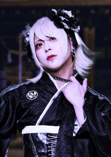 Kagura Iku (神楽いく)